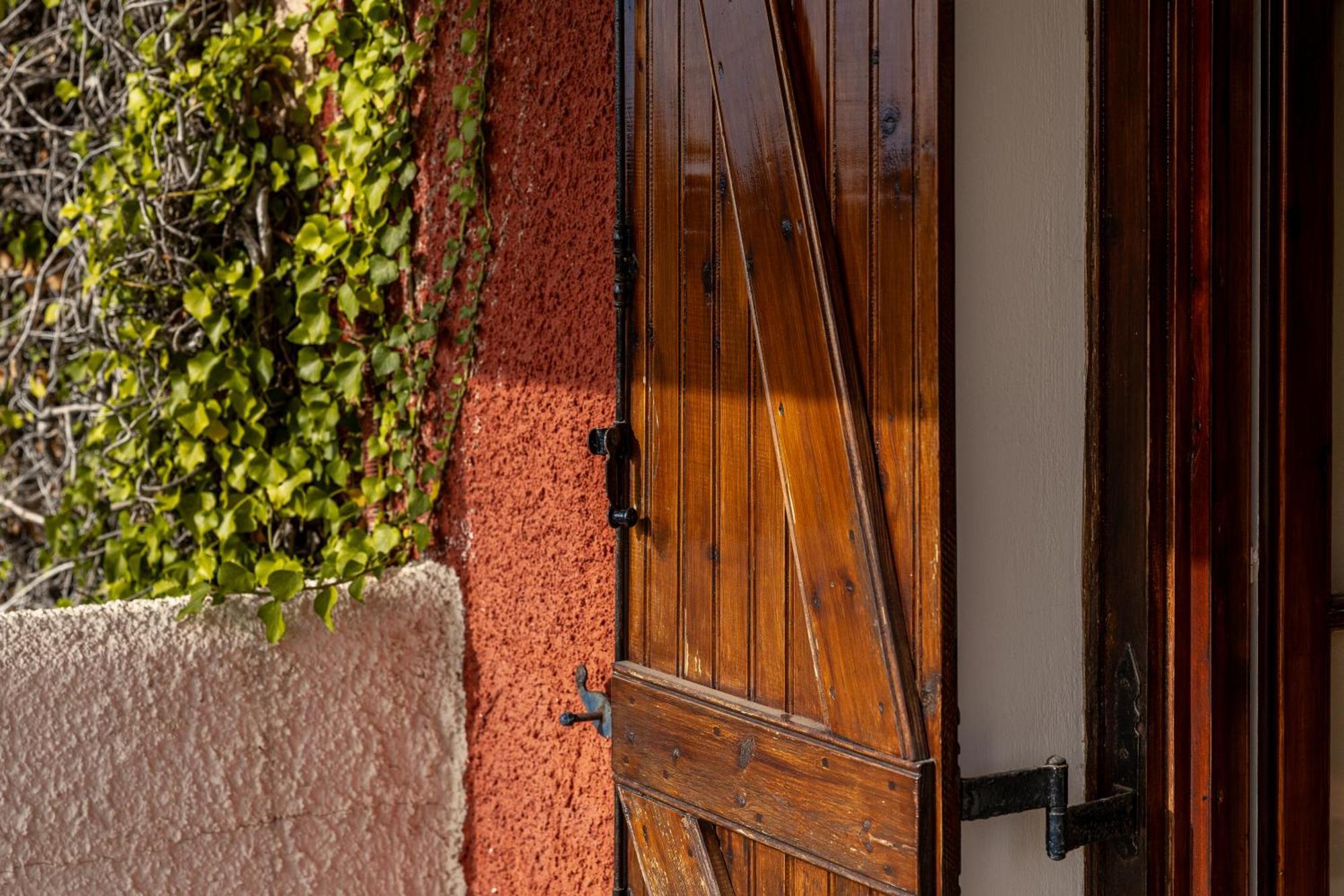 Villehardouin Farm Estate, Studios & Apartments, Minia, Kefalonia Аргостолион Экстерьер фото